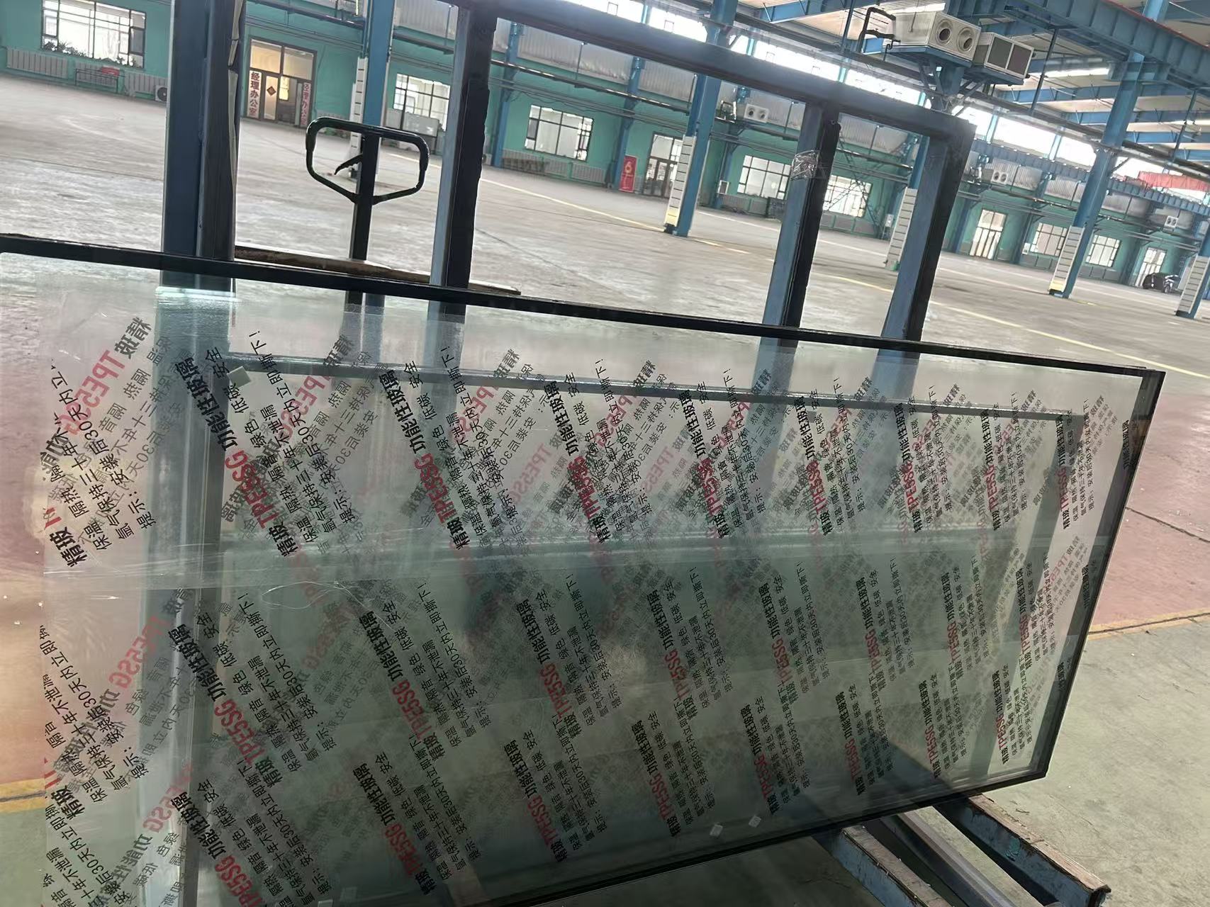 喀什地区玻璃源头工厂家用玻璃 - 厂家